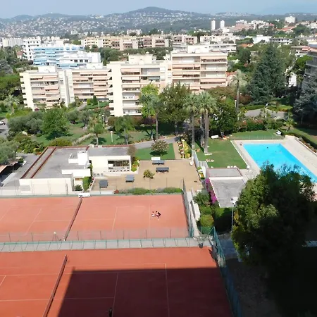 Charming T2 Eden Park With Swimming Pool Private Parking