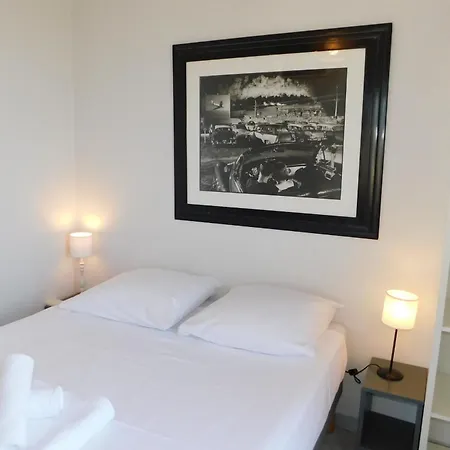 Charming T2 Eden Park With Swimming Pool Private Parking Apartmán