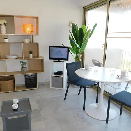 Apartmán Charming T2 Eden Park With Swimming Pool Private Parking Juan-les-Pins